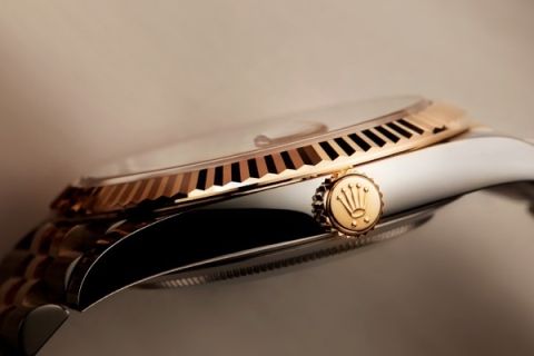 rolex-keep-exploring-rolex-watches-1945 oyster perpetual datejust 1802jva m126333 0010 1802jva 002-landscape
