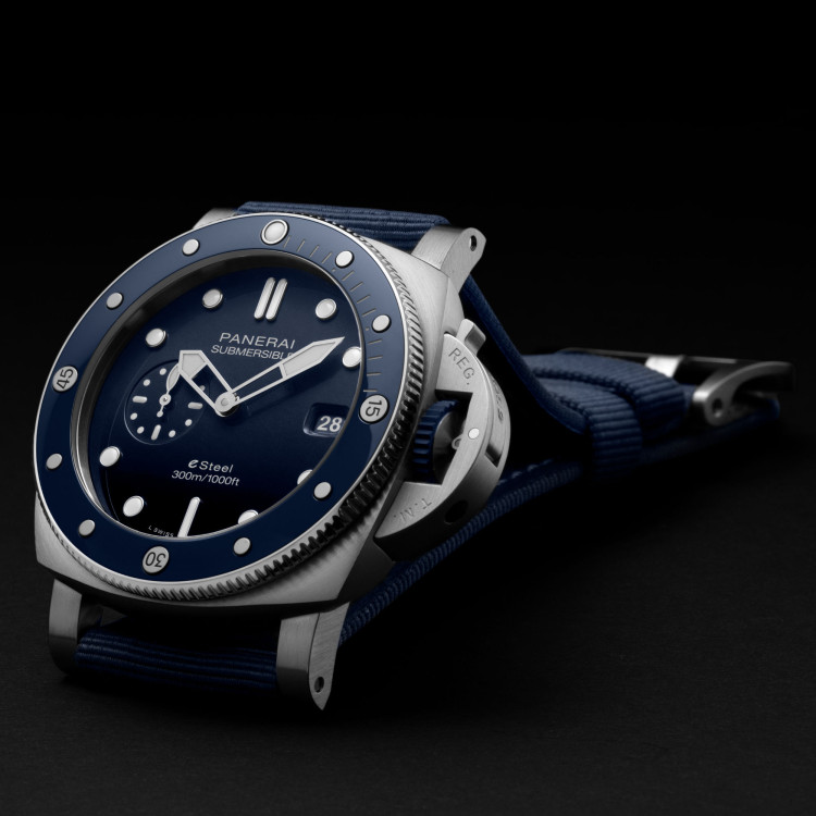 Panerai Submersible QuarantaQuattro ESteel™ Blu Profondo - Bild 6 