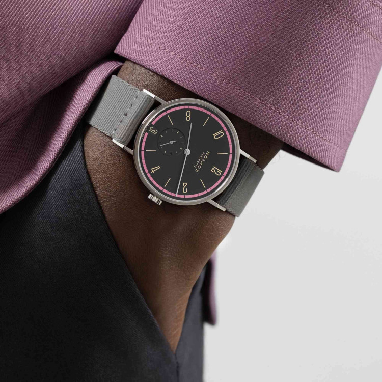 NOMOS Glashütte Tangente 38 Datum Tiefseegrau  - Bild 6 