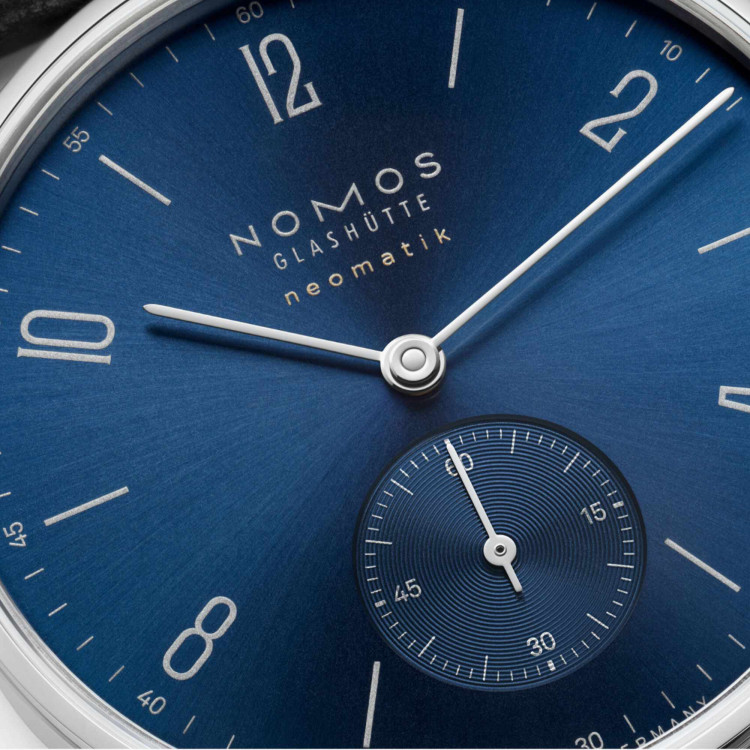 NOMOS Glashütte Tangente neomatik blaugold - Bild 4 