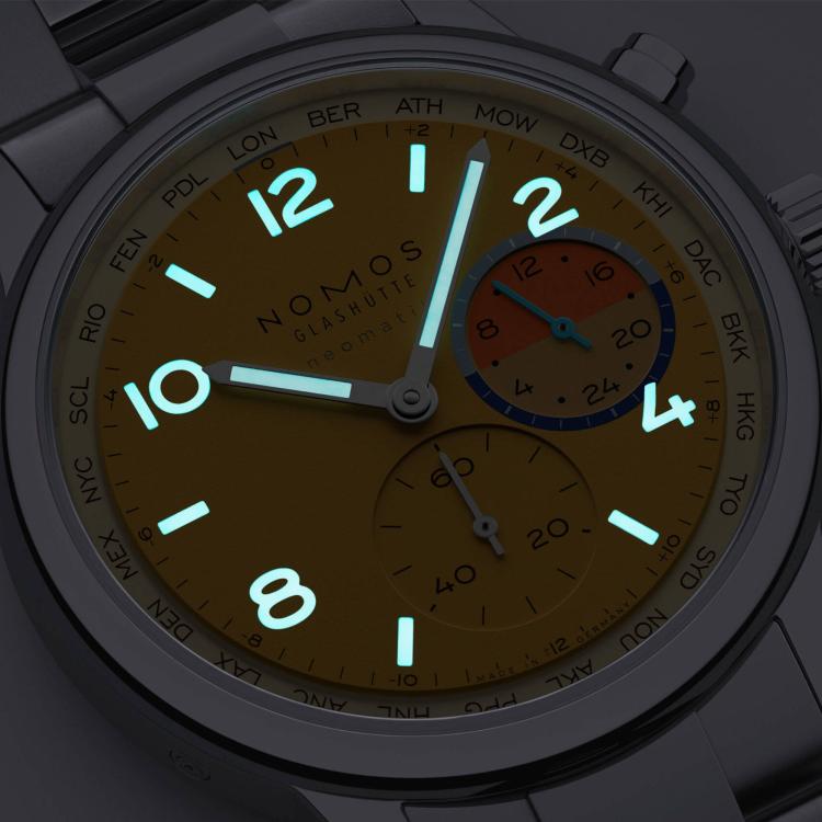 NOMOS Glashütte Club Sport Neomatik Weltzeit Dune - Bild 5 