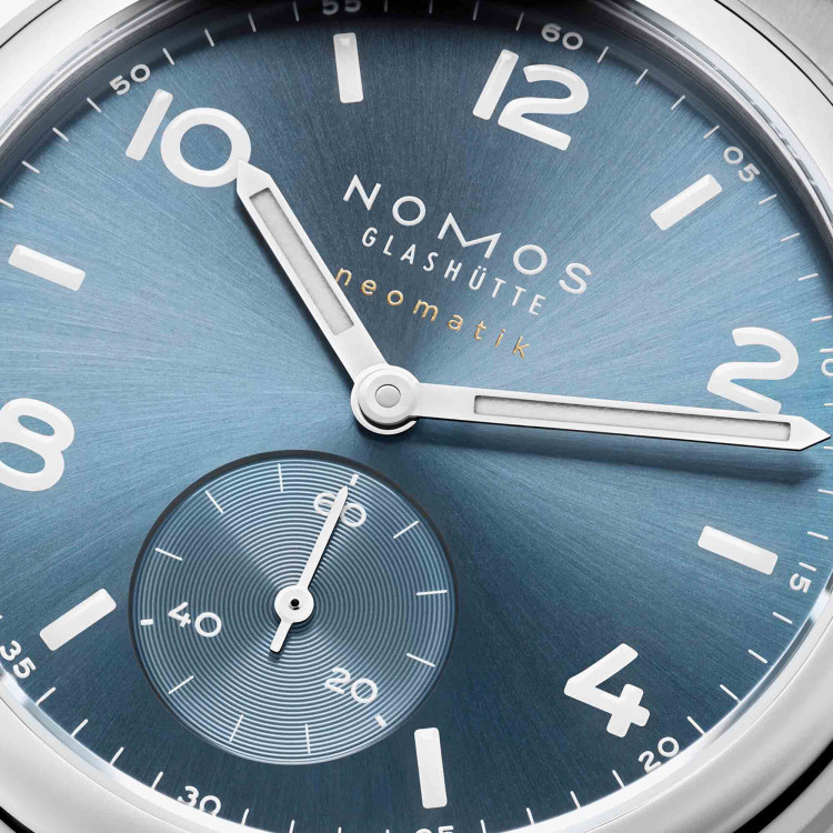 NOMOS Glashütte Club Sport neomatik polar - Bild 4 