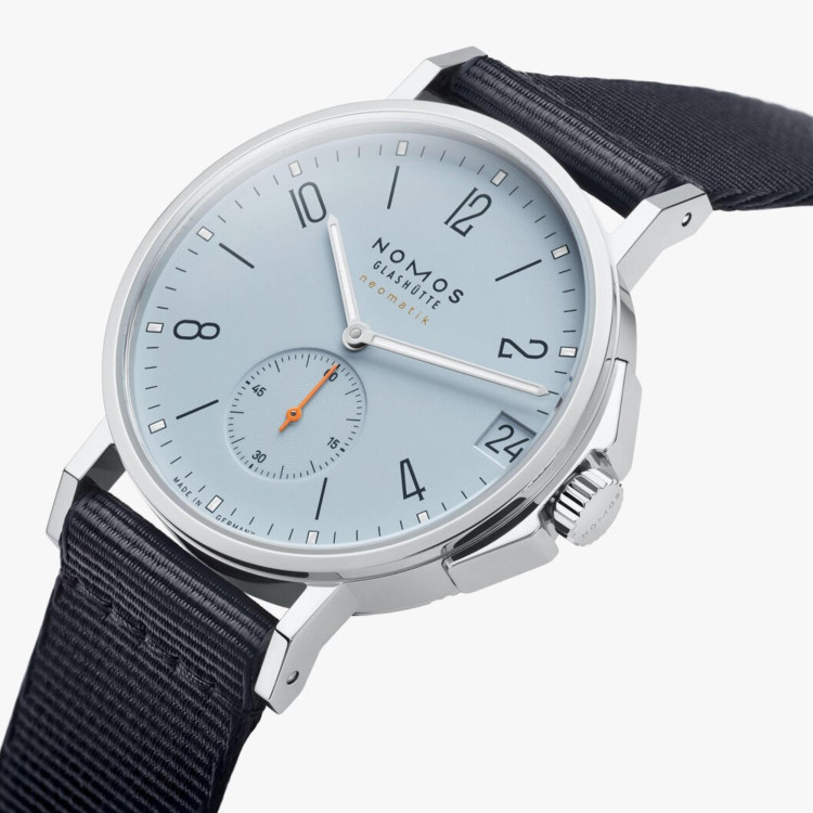 NOMOS Glashütte Ahoi neomatik 38 Datum sky - Bild 3 