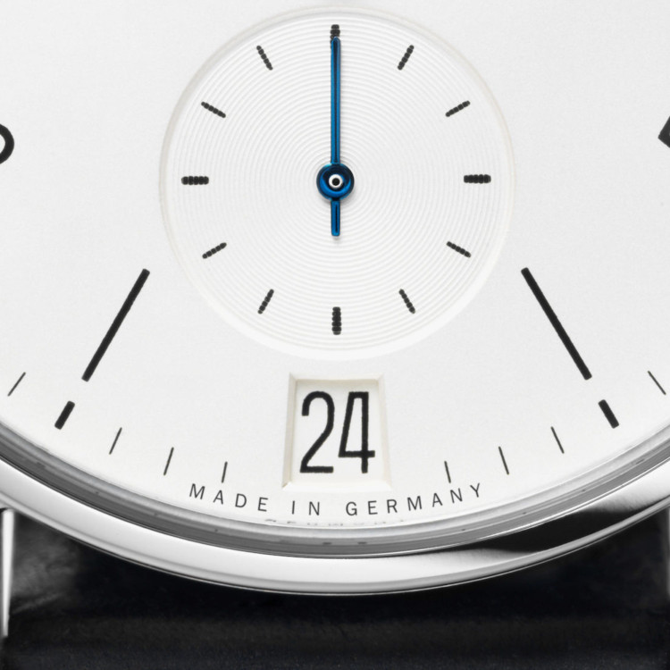 NOMOS Glashütte Tangomat Datum - Bild 4 