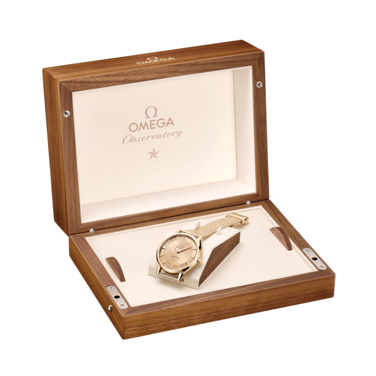 Omega Constellation Observatory - Bild 8 