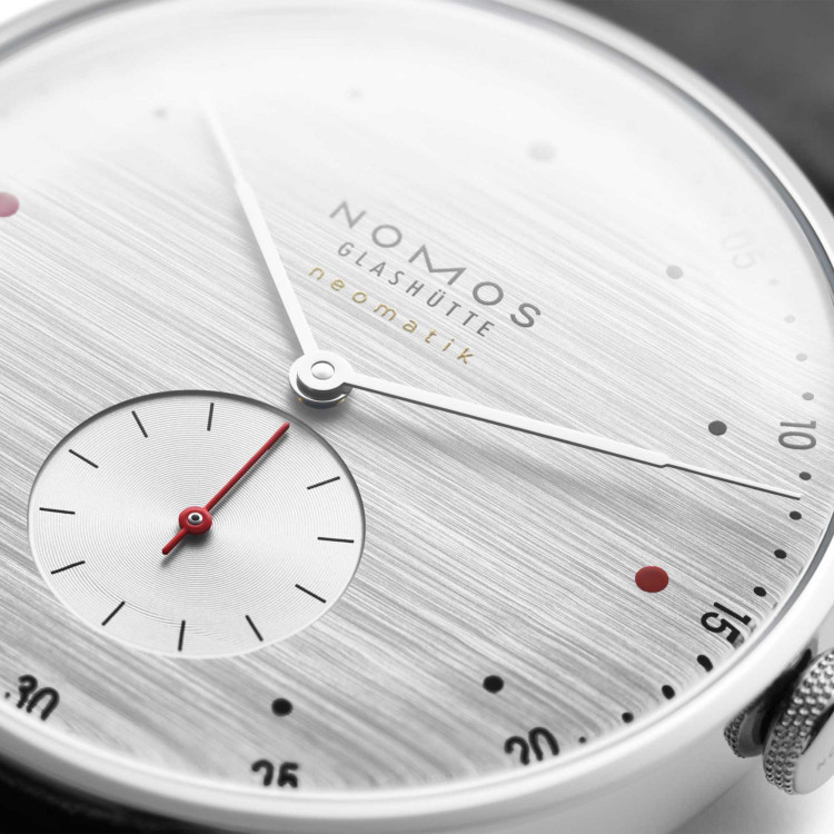 NOMOS Glashütte Metro neomatik 39 silvercut - Bild 4 