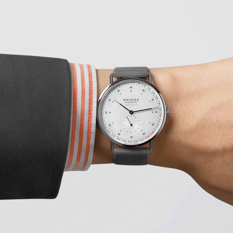 NOMOS Glashütte Metro neomatik 41 Update - Bild 5 