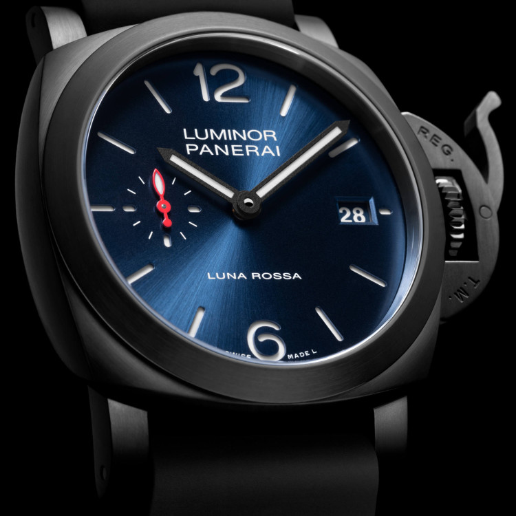 Panerai Luminor Quaranta Steel DLC Luna Rossa - Bild 3 
