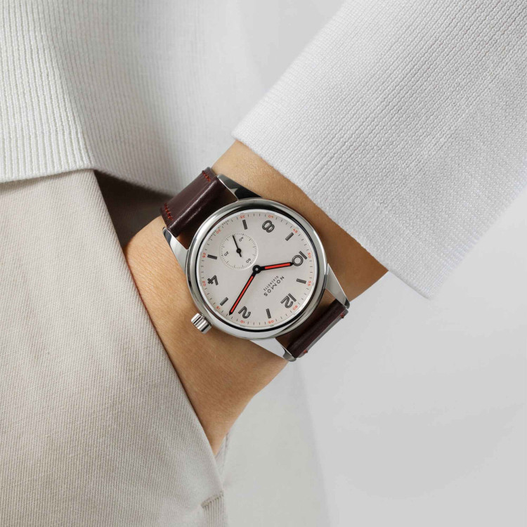 NOMOS Glashütte Club - Bild 6 