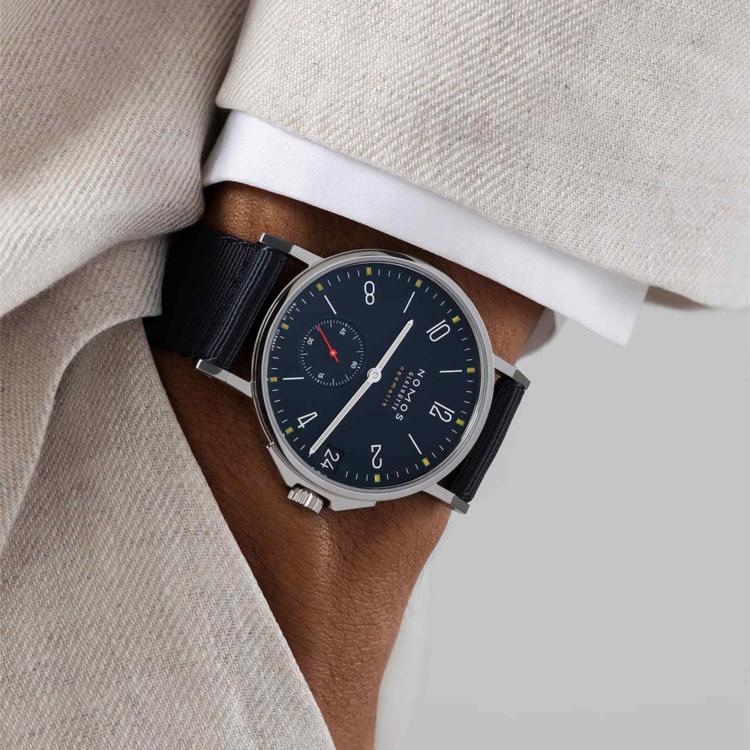 NOMOS Glashütte Ahoi Neomatik 38 Datum Atlantik - Bild 5 