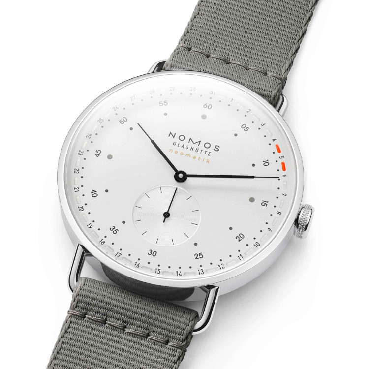 NOMOS Glashütte Metro neomatik 41 Update - Bild 4 