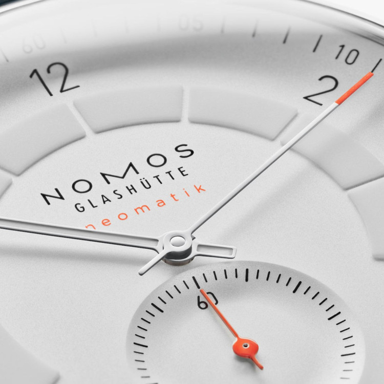 NOMOS Glashütte Autobahn neomatik 41 Datum - Bild 4 