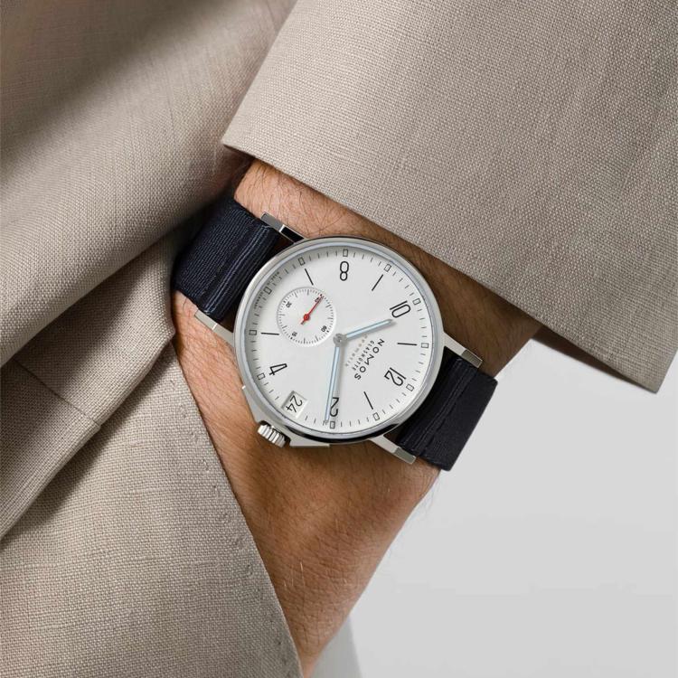 NOMOS Glashütte Ahoi Neomatik 38 Datum - Bild 6 