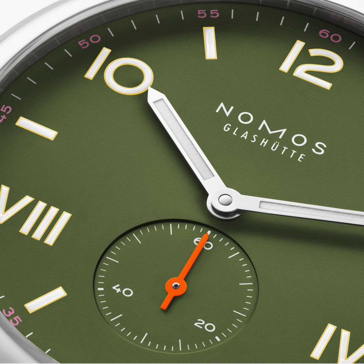 NOMOS Glashütte Club Campus 38 All Olive - Bild 4 