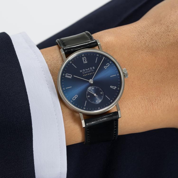 NOMOS Glashütte Tangente neomatik blaugold - Bild 8 