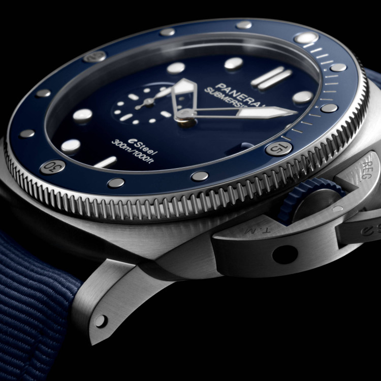 Panerai Submersible QuarantaQuattro ESteel™ Blu Profondo - Bild 3 