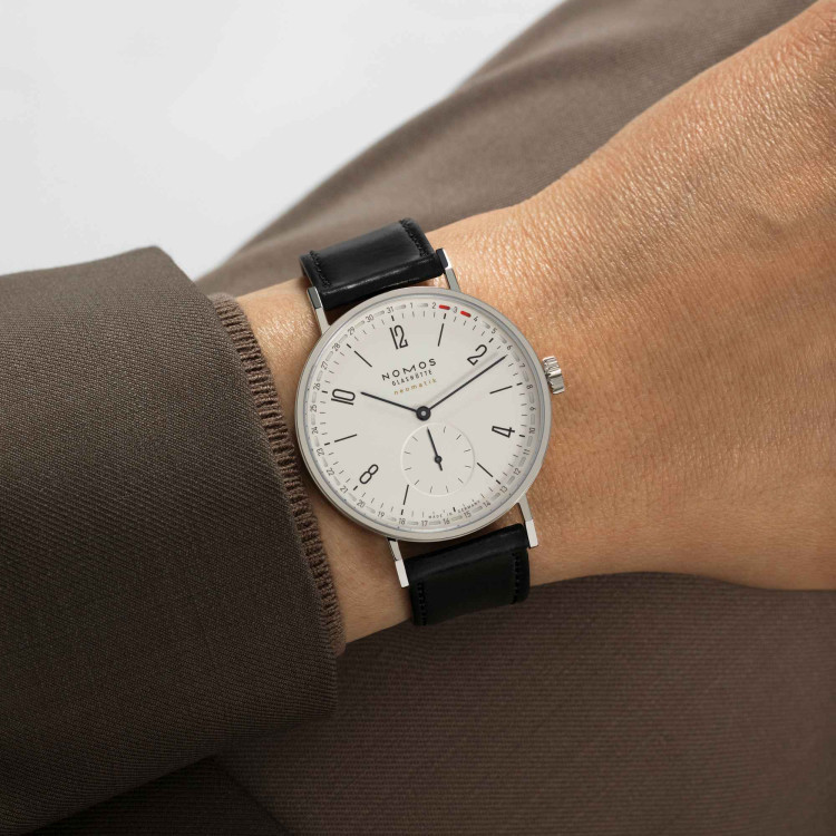 NOMOS Glashütte Tangente Neomatik 38 Update - Bild 6 