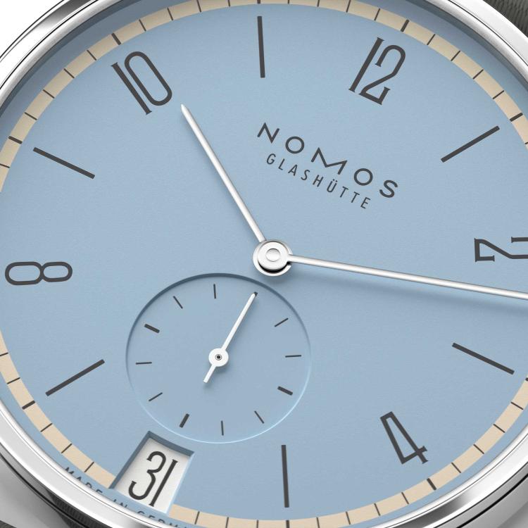 NOMOS Glashütte Tangente 38 Datum Frostblau  - Bild 5 