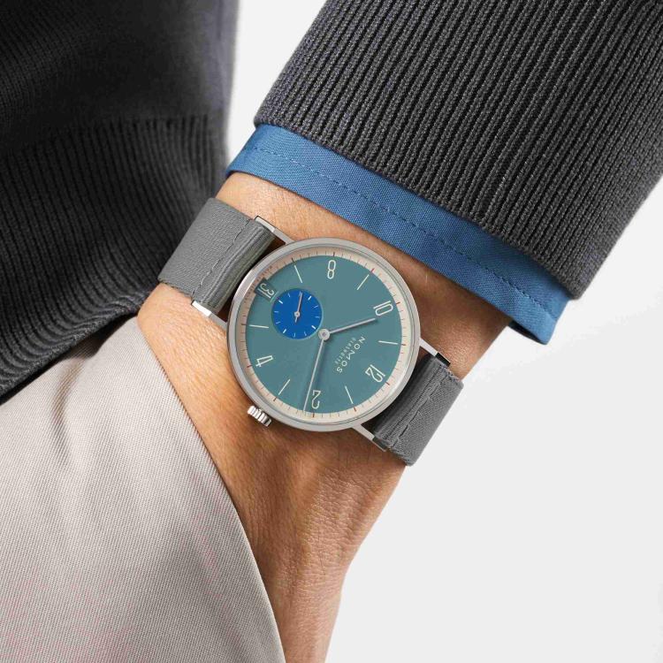 NOMOS Glashütte Tangente 38 Datum Super Sardine  - Bild 9 