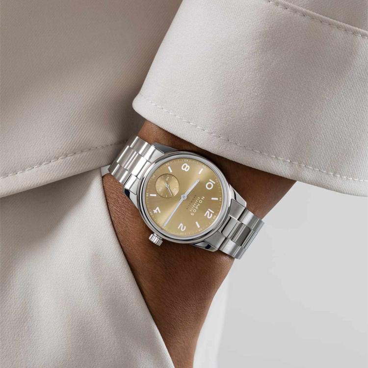 NOMOS Glashütte Club Sport Neomatik 34 Gold - Bild 6 