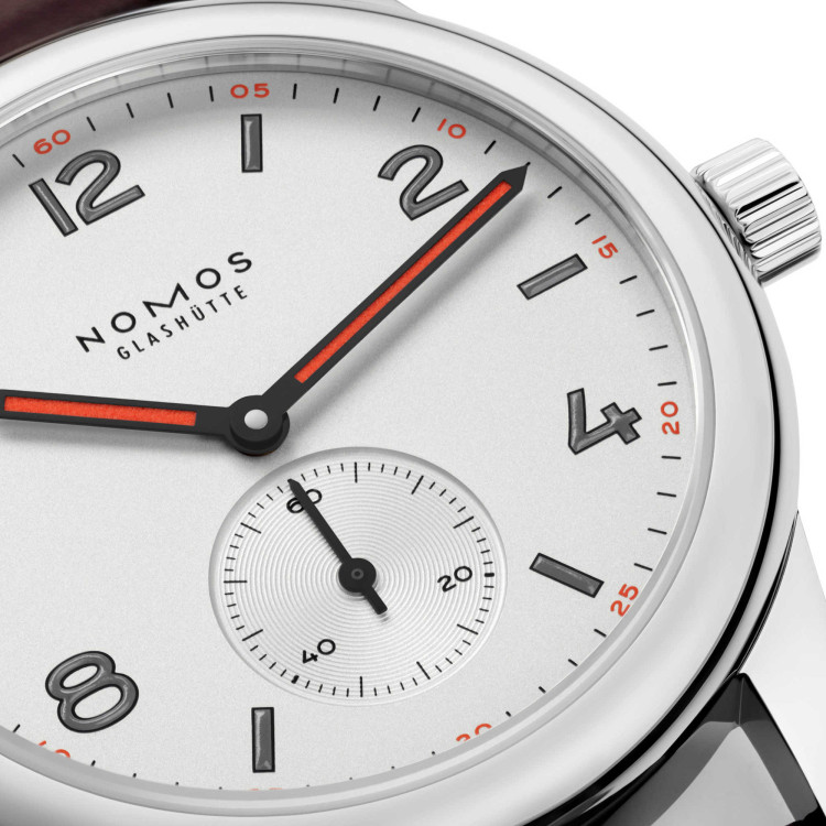 NOMOS Glashütte Club - Bild 4 