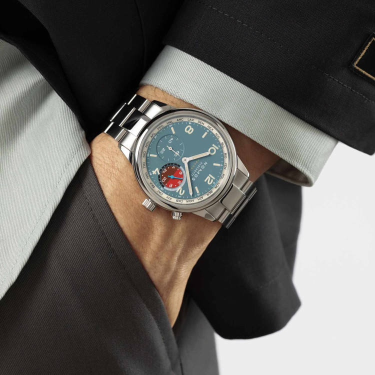NOMOS Glashütte Club Sport Neomatik Weltzeit Glacier - Bild 6 