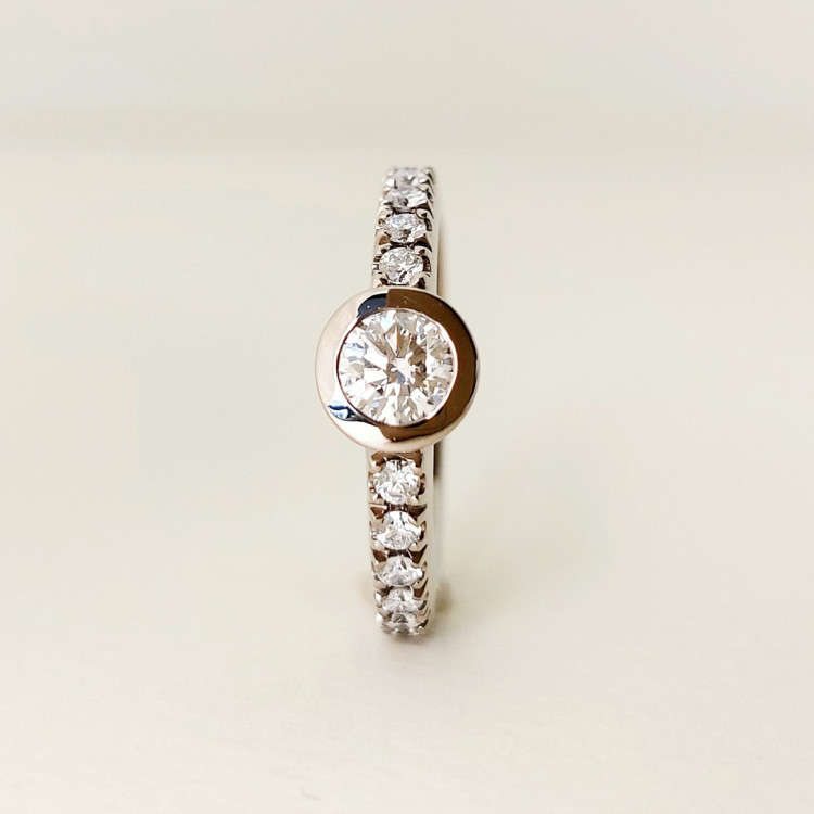 Jochen Pohl JOCHEN POHL Ring 750/-WG Diamanten im Brillantschliff 0,43 ct + 0,44 ct G IF RW 54,5 - Bild 3 