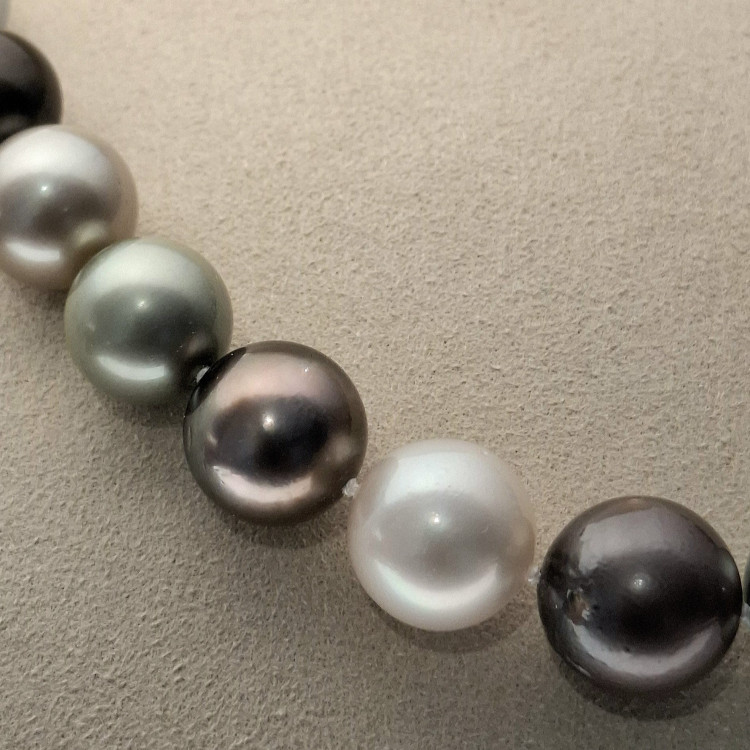 Catherine Sauvage Harlekin-Zuchtperlkette 504-9132 rund multicolor, 35 Perlen Länge ca.44,5 cm - Bild 3 