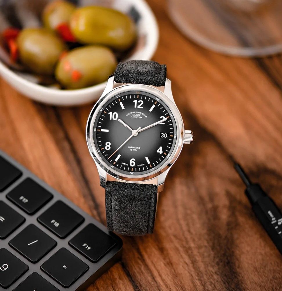 Mühle-Glashütte-Yacht-Timer-Bronze-Limited-Edition-M1-41-72-NB_quadratisch Mühle-Glashütte-Yacht-Timer-Bronze-Limited-Edition-M1-41-72-NB_quadratisch