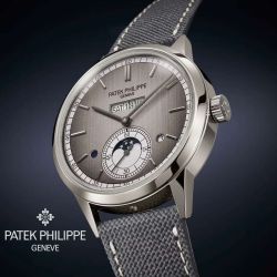 Patek 5236P mit Logo